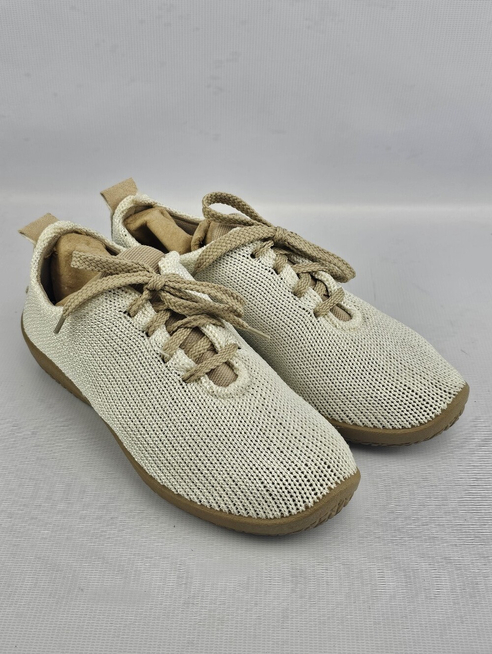Arcopedico LS Vegan Knit Casual Oxford Walking Shoe Cream Women's Size 38 / 7.5